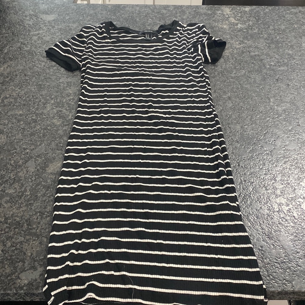 Black and white stopped dress